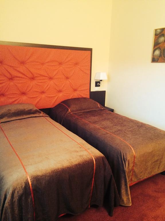 Hotel Fiama Otelu Rosu Pokój zdjęcie